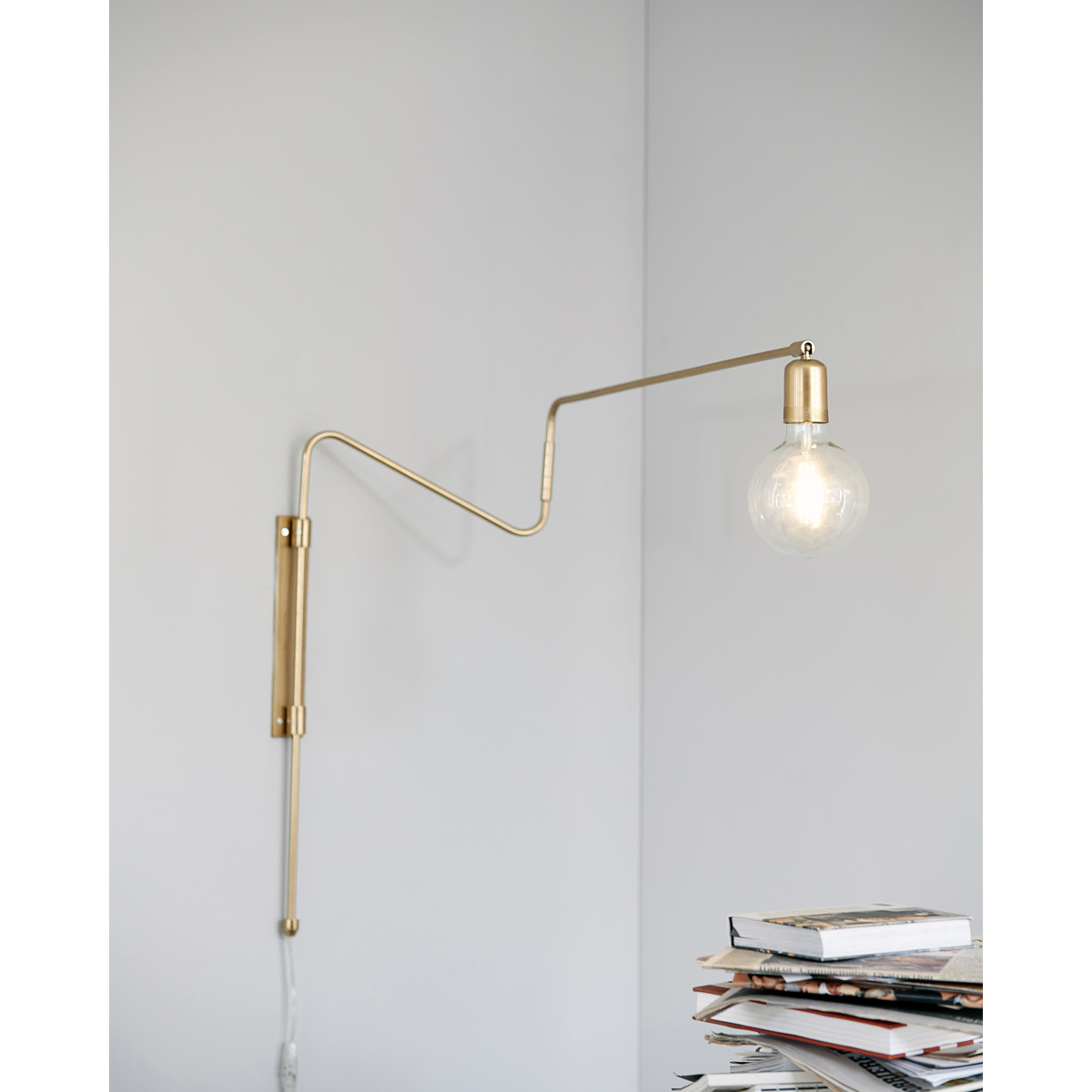 Wall lamp, HDSWing, brass