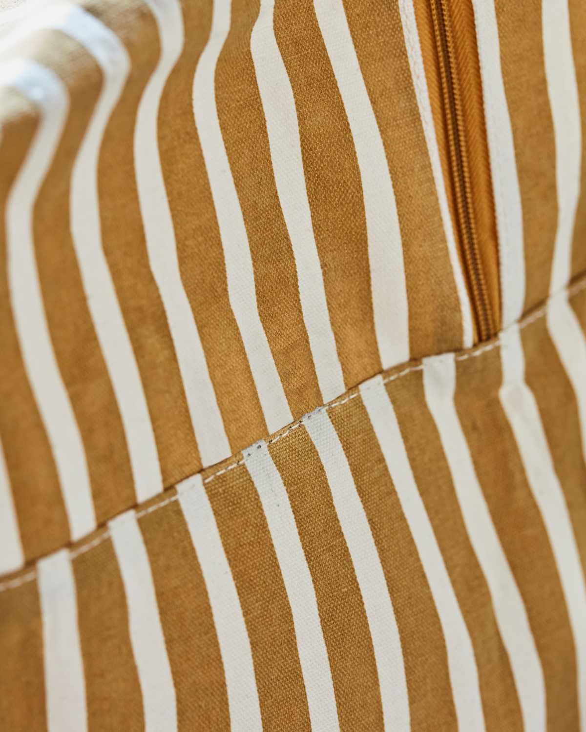 Bag/Storage, HDRaia, Off-white; Mustard yellow