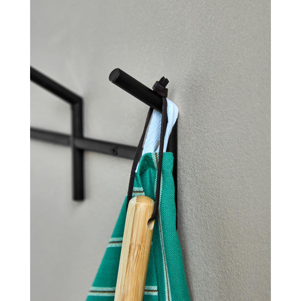 Knake, Hdparo, black