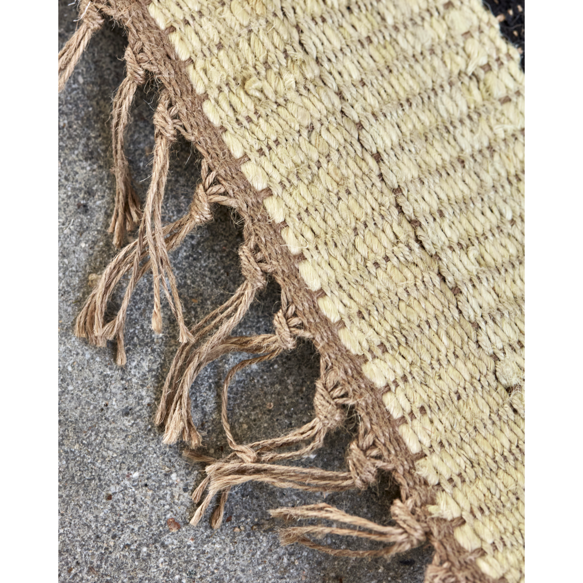 Blanket, hdsima, black; natural