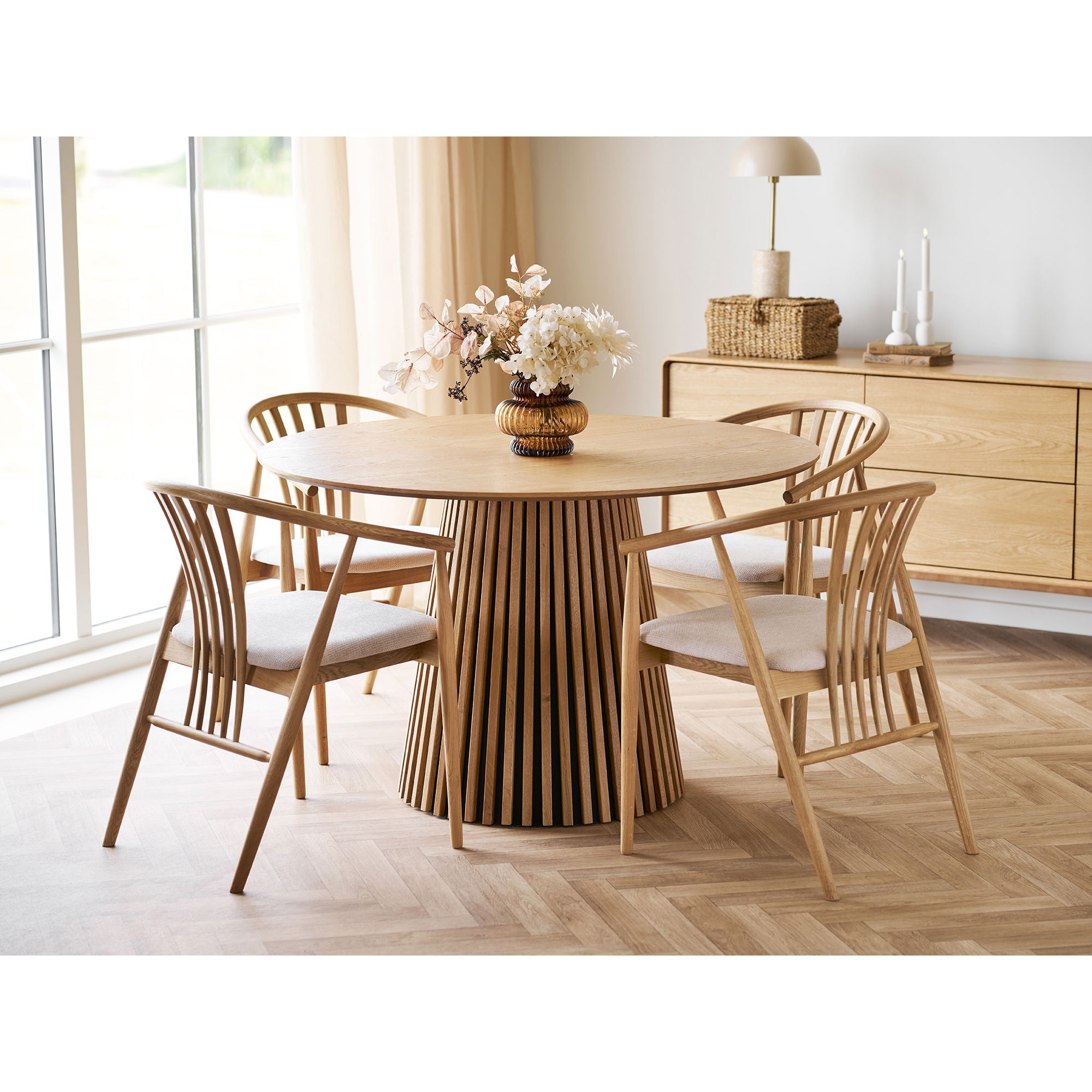Osaka Dining Table - Dining Table, Egefins, Nature Ø120X75 cm