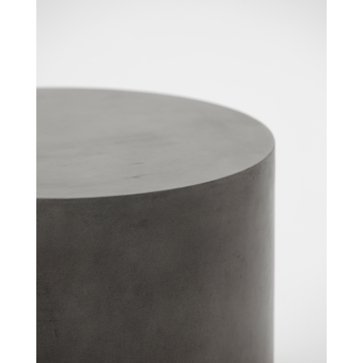 Table, hdout, gray