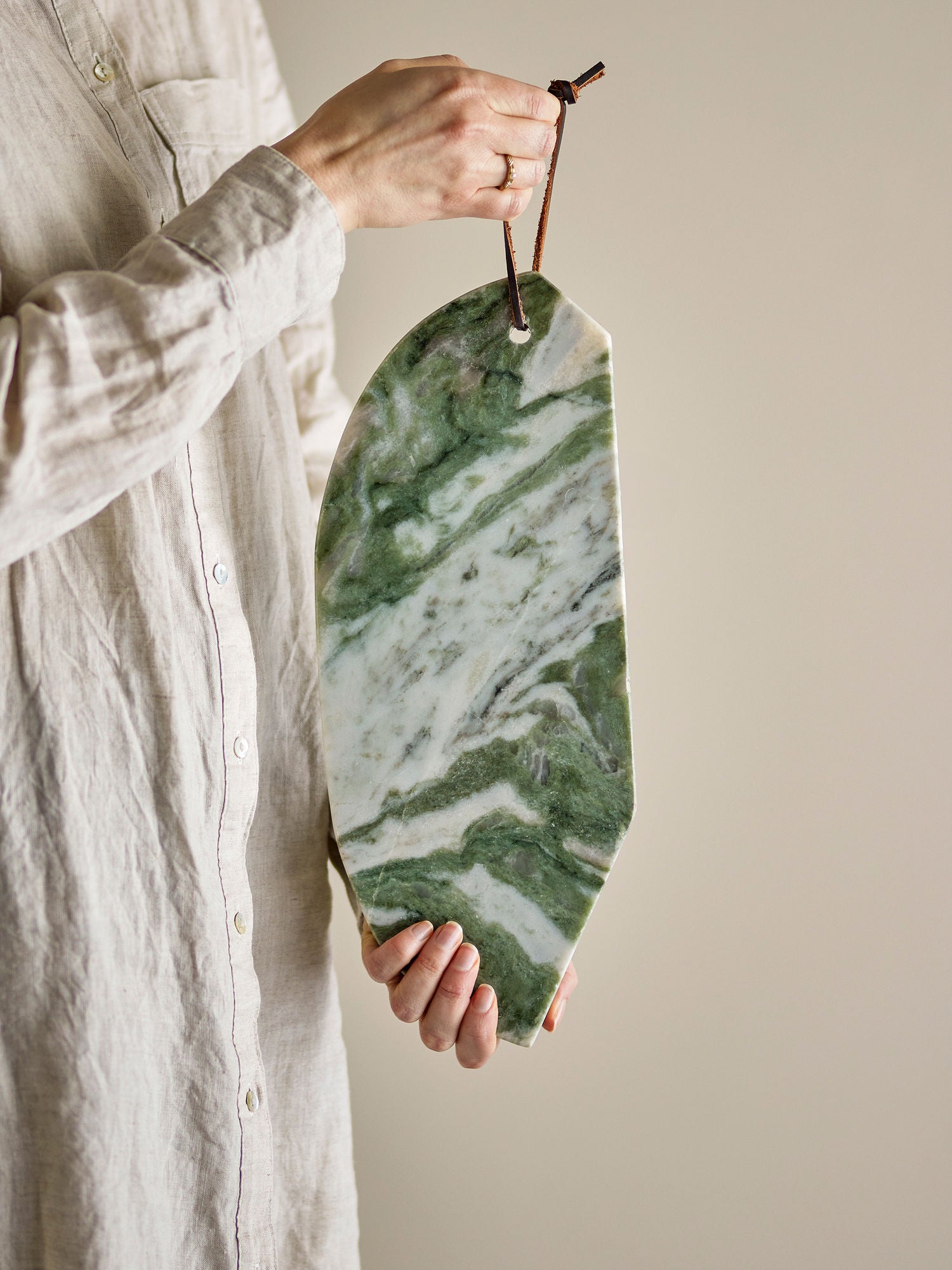 Bloomingville ziggy cutting board, green, marble