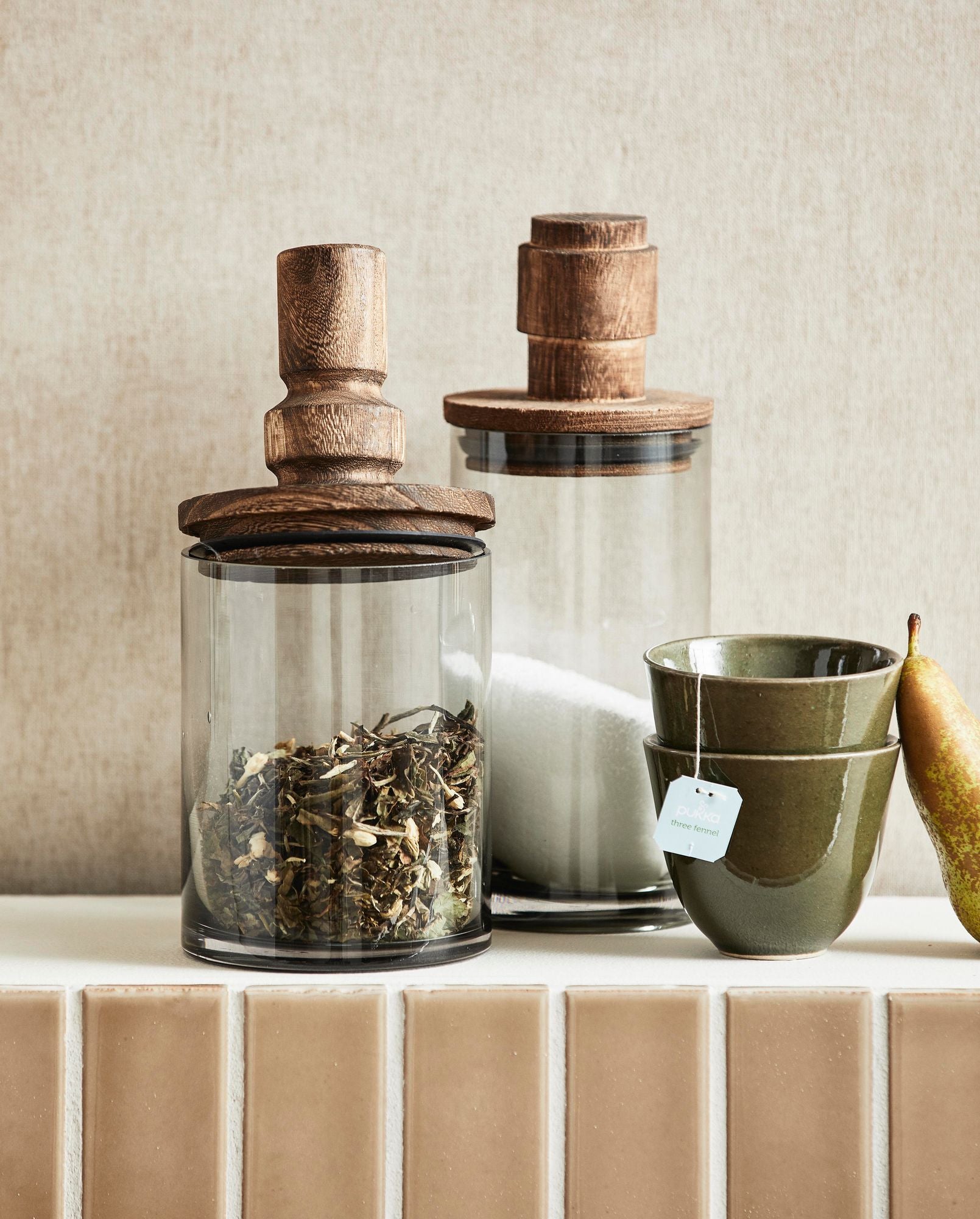 Sage Storage Glass with Wood lid - 900 ml