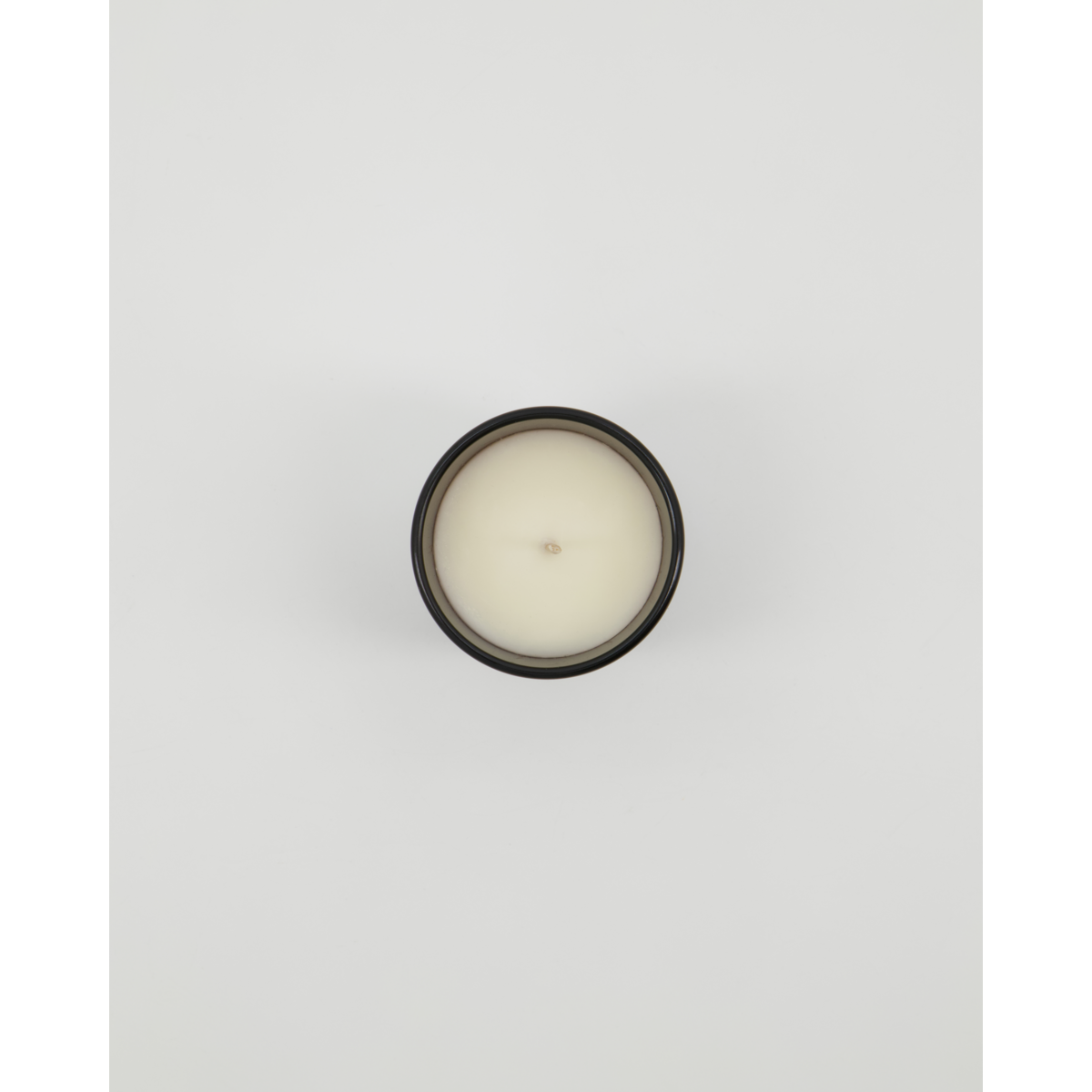 Scented candle, Dark wood., Brown