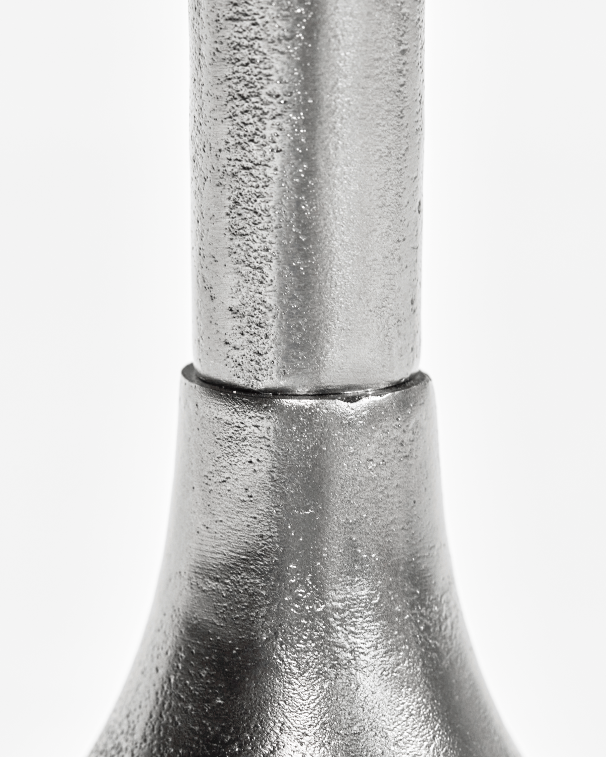 Dining table, HDPan, Silver finish