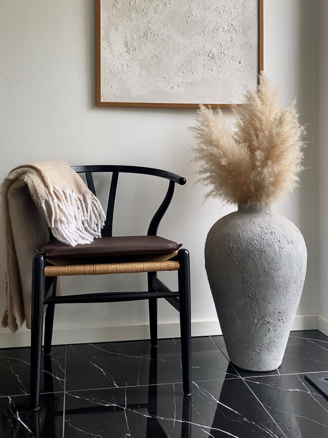 Hynde til Hans J. Wegner Y-stol CH24 i mørkebrun læder - Hynder til Hans J. Wegner CH24 Y-stol - DesignGaragen.dk