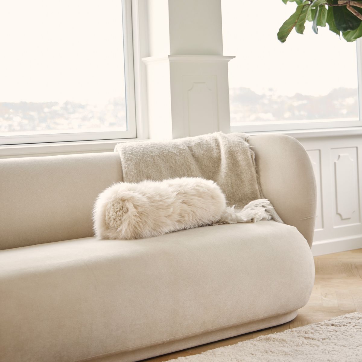 Bolster cushion | Long-haired, short-haired | New Zealand | Ø20xL52 cm