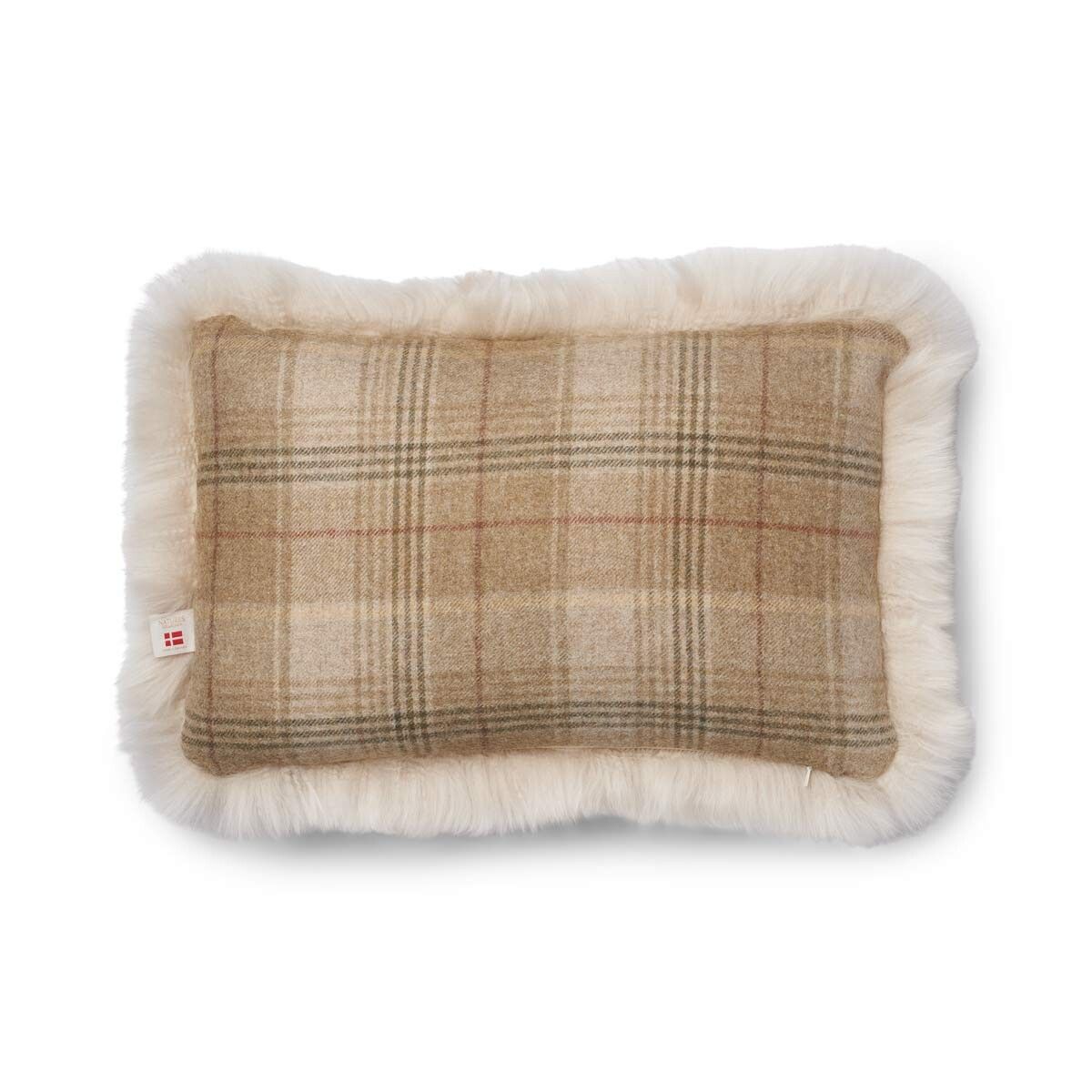 Checked Collection | Wool pillow | Long-haired | 34x52 cm