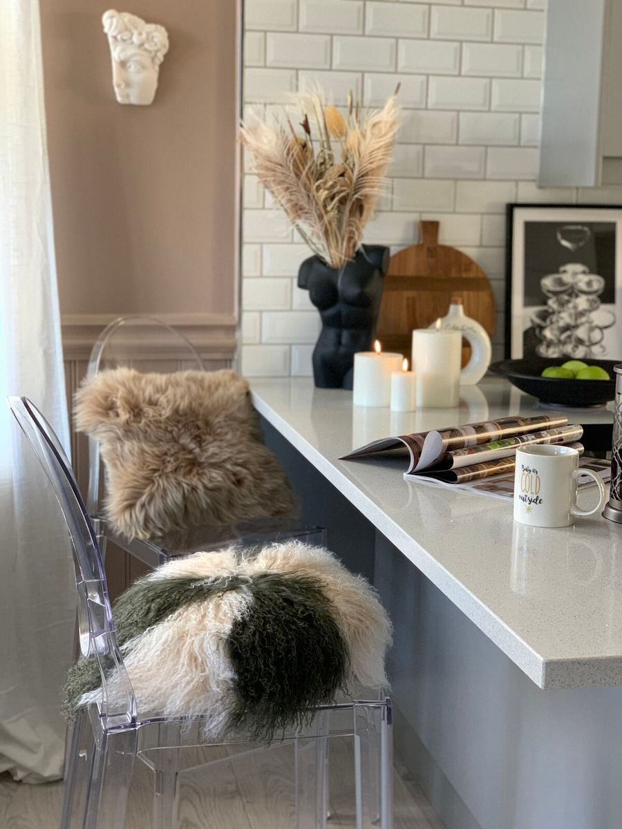 Lambskin cushion | Curly | Tibet | Ø45 cm, Ø62 cm & Ø38 cm