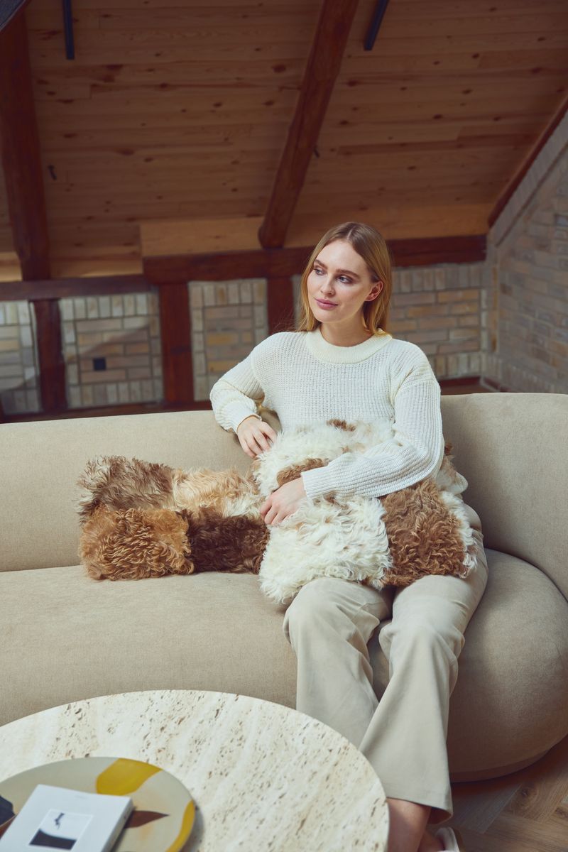Chalet | Pillow | Lambskin | Tigrado | Double -sided | Short -haired