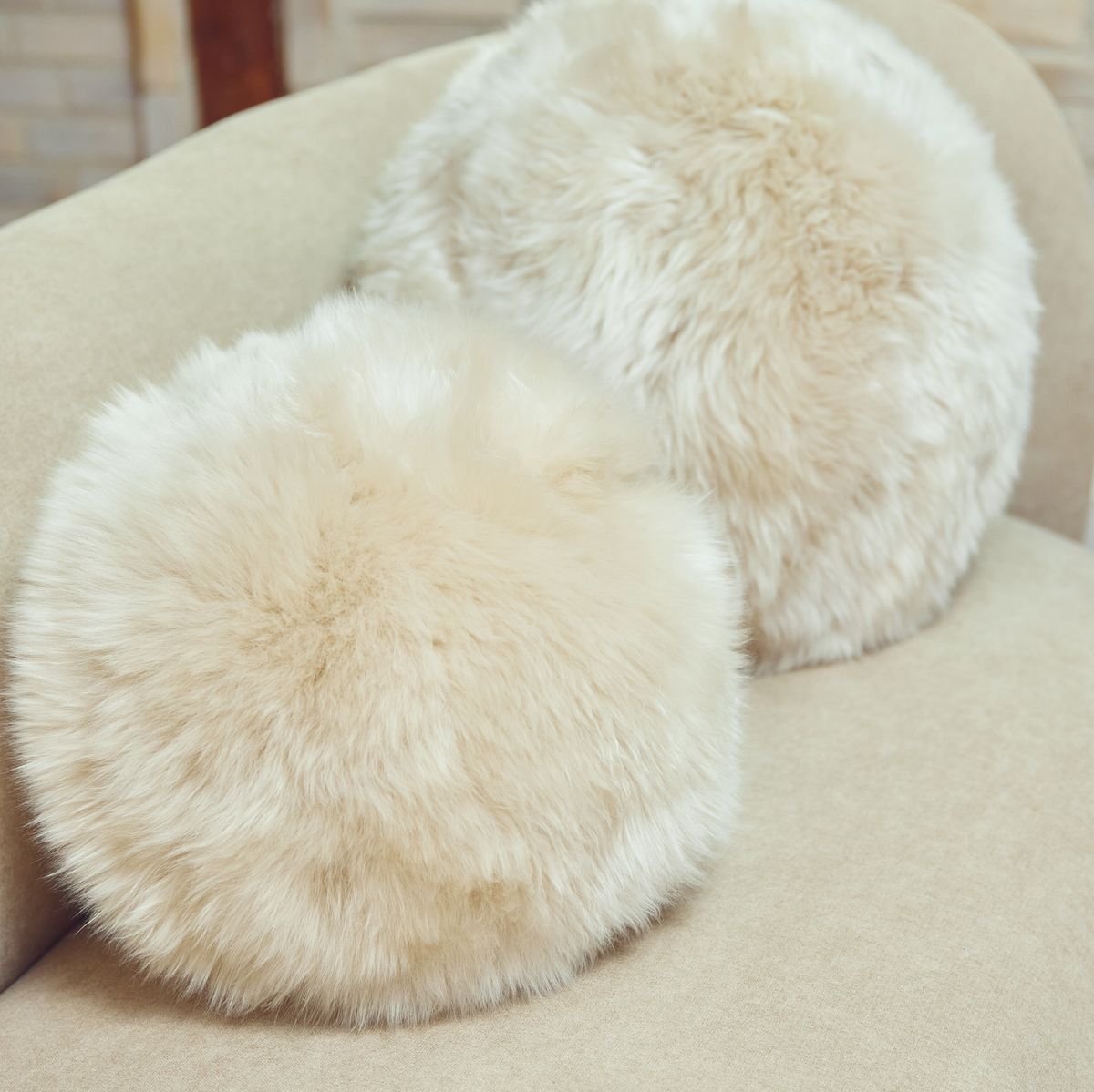 Angelite pillow | Long-haired | New Zealand | Ø25/30/35