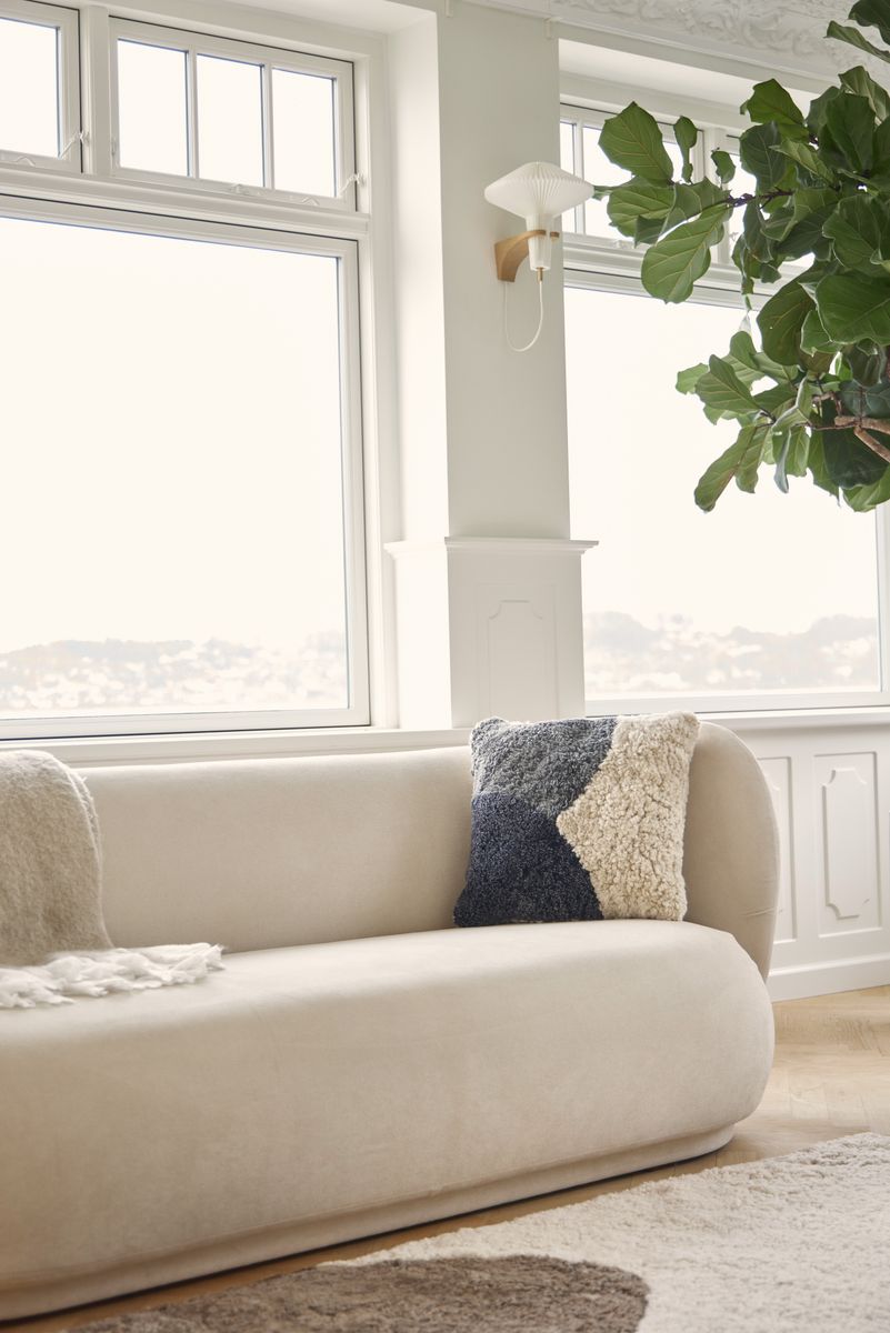 Tri-colored lambskin cushion | Short-haired | New Zealand | Double Sided | 46x46 cm