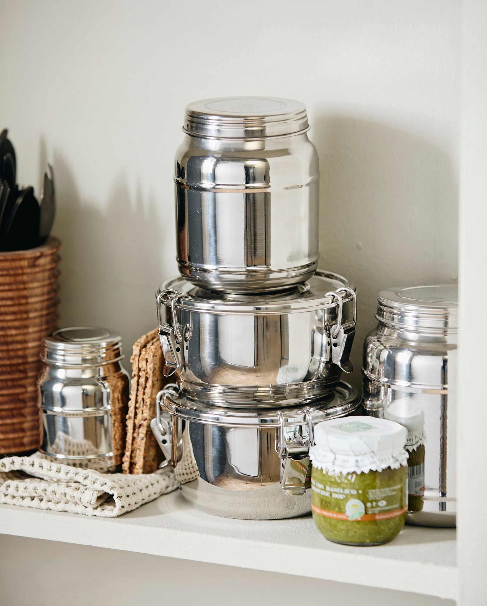 CANI stainless steel storage can with lid - 340 ml