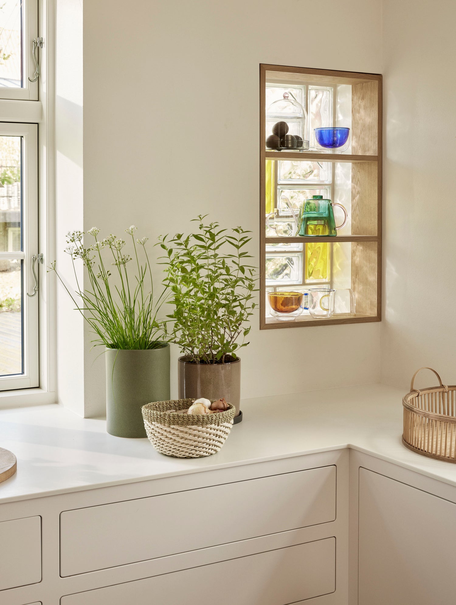 Flora water jug dark green - 24x14xh14cm