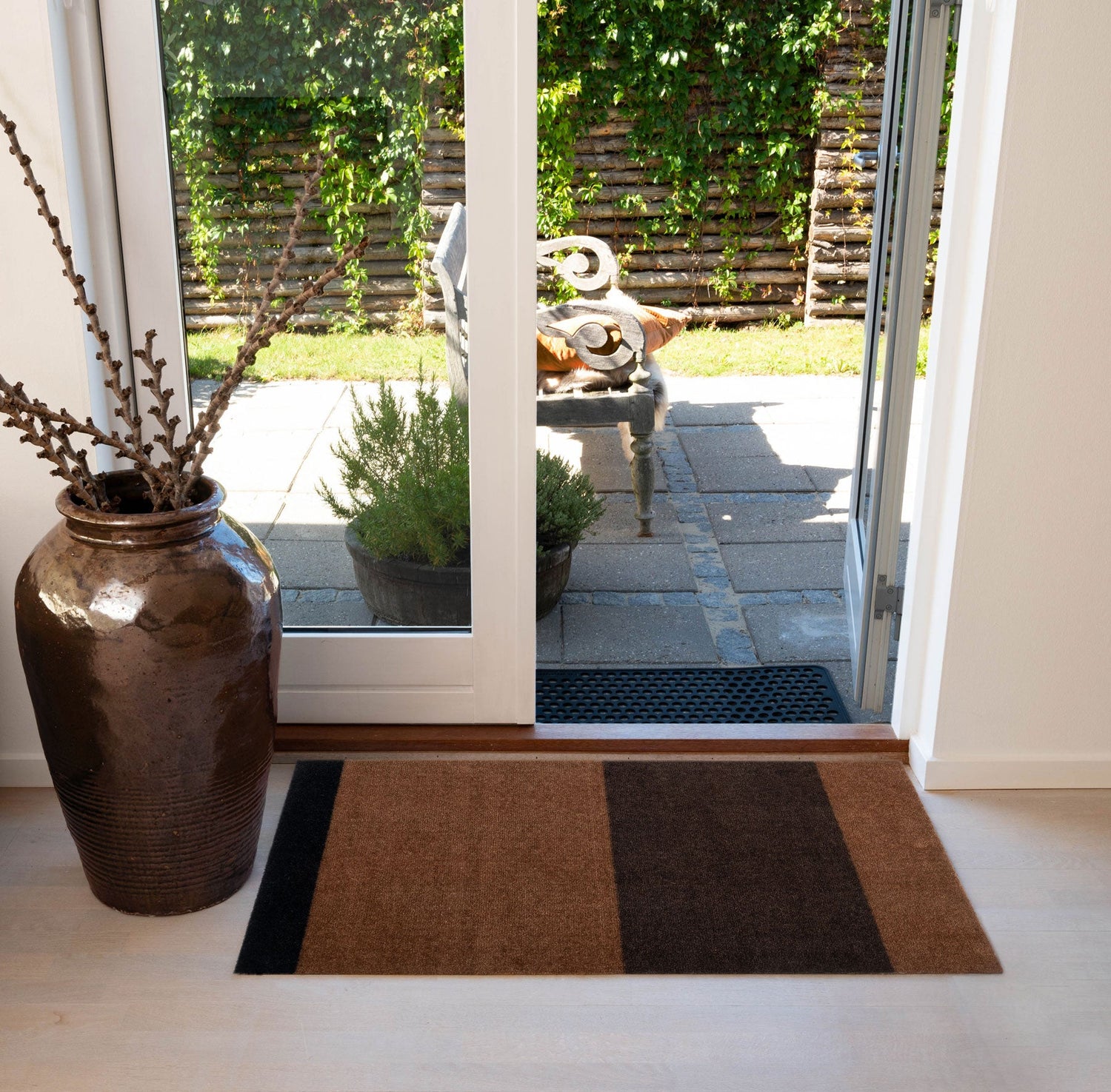 NYHED - STRIPES HORISONTAL - Cognac/Dark Brown/Black - Tica Copenhagen - DesignGaragen.dk