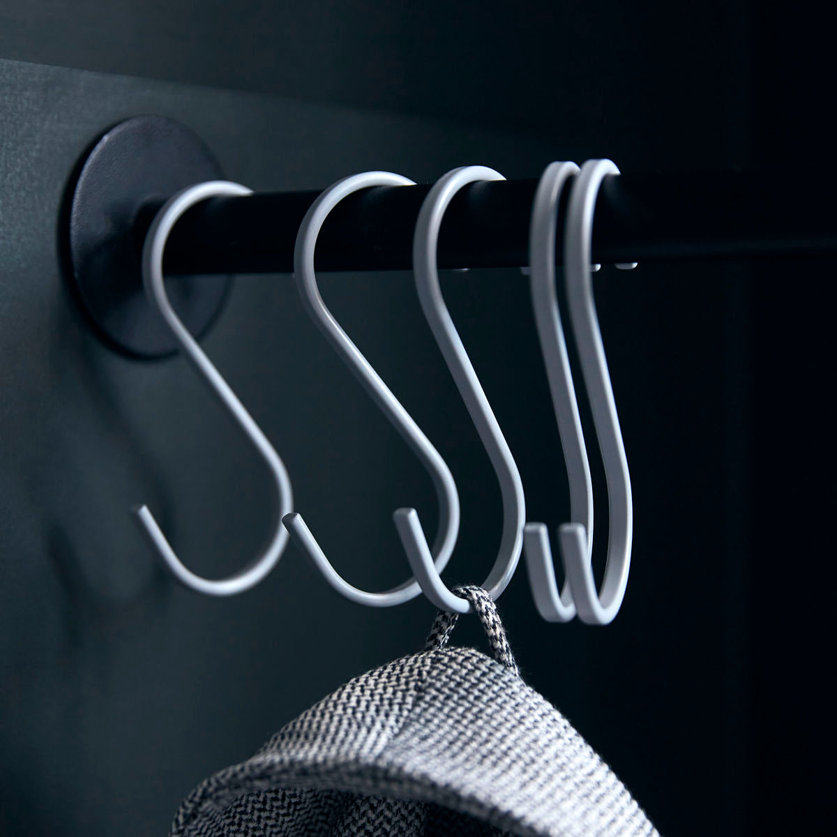 House Doctor - Knake, Snap, Silver - L: 4.8 cm, W: 0.5 cm, H: 10 cm