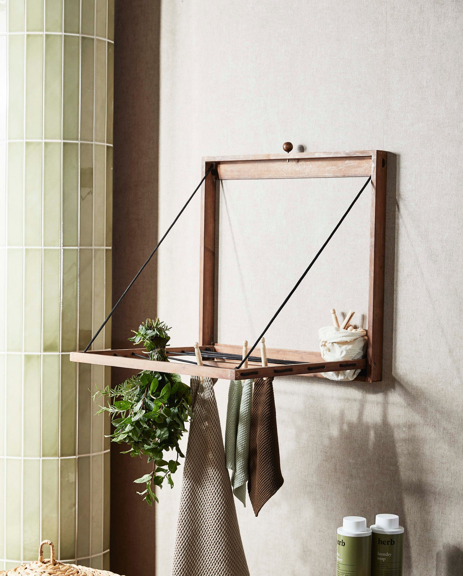 Macas drying rack in wood