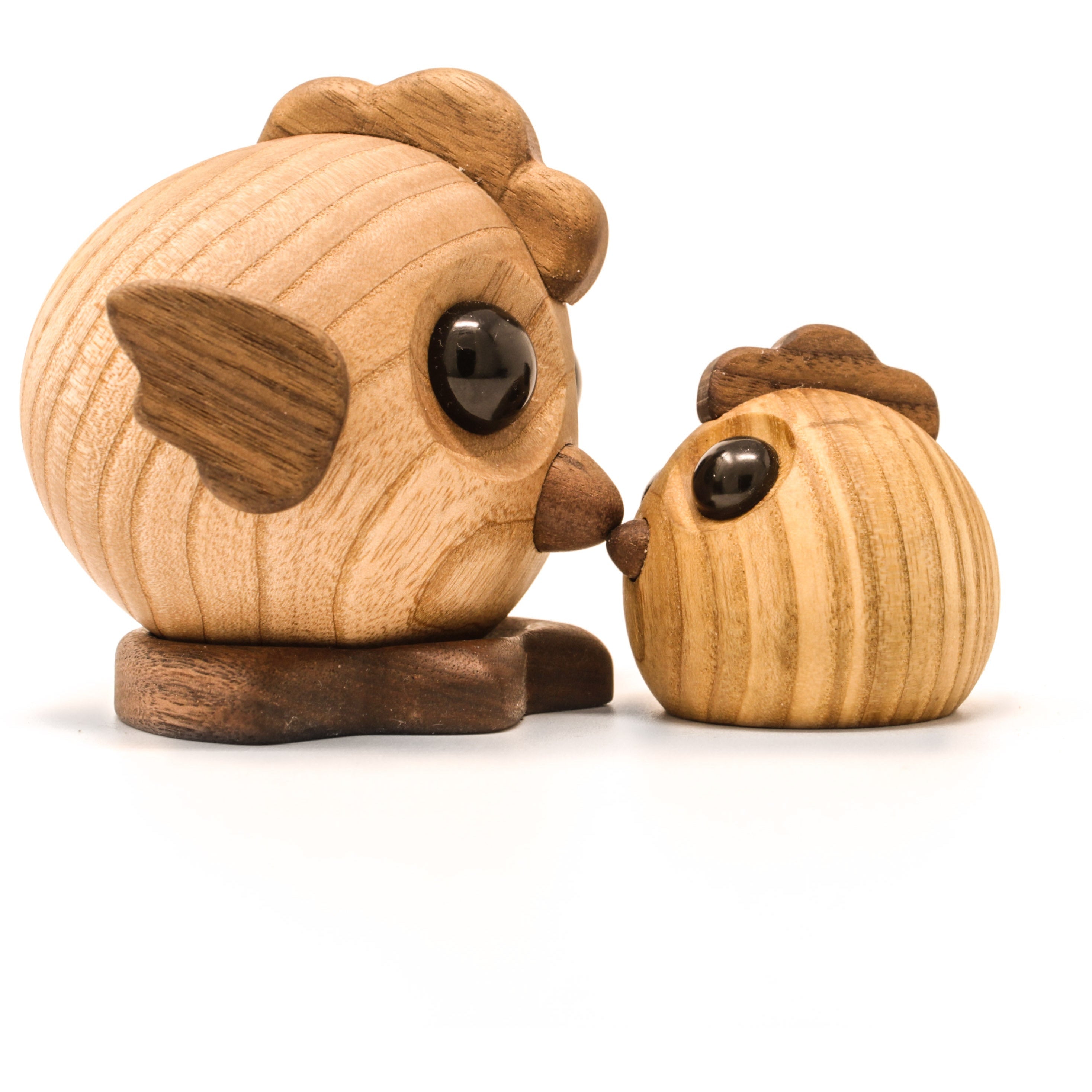 Henny - den omsorgsfulde hønemor - FableWood - DesignGaragen.dk