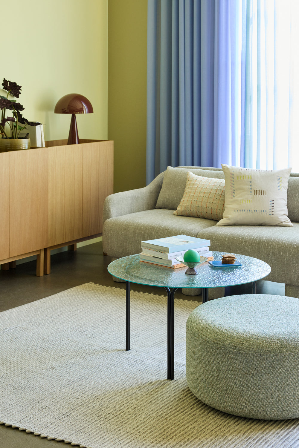 Orbit Coffee Table Black - ø80xh45cm