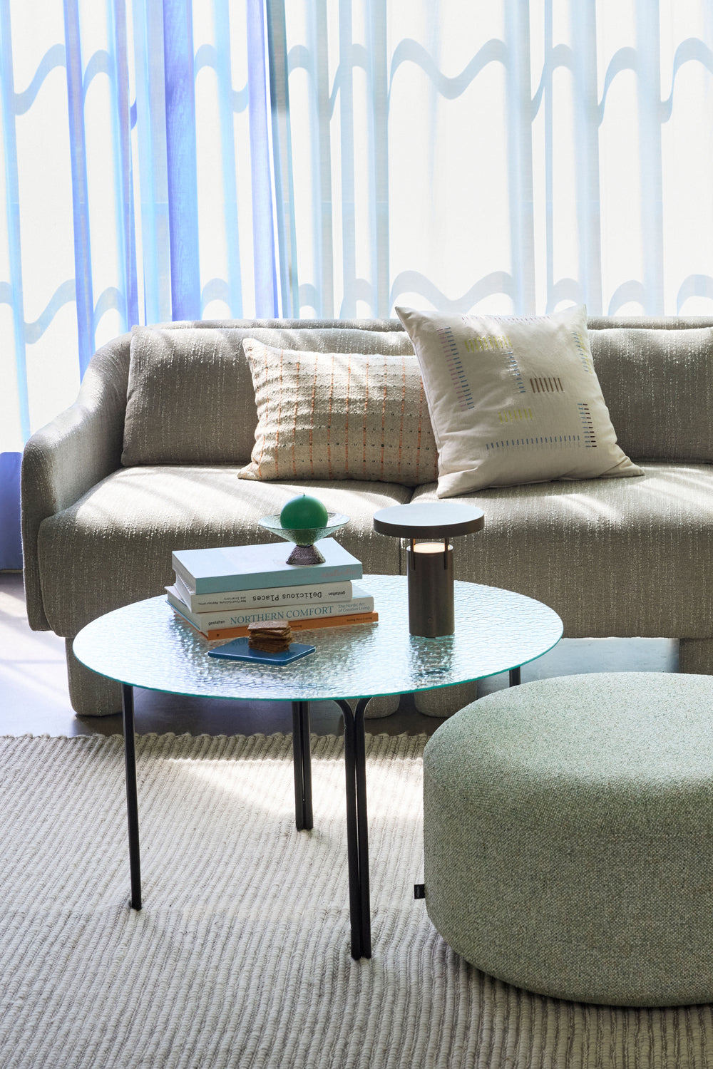 Orbit Coffee Table Black - ø80xh45cm