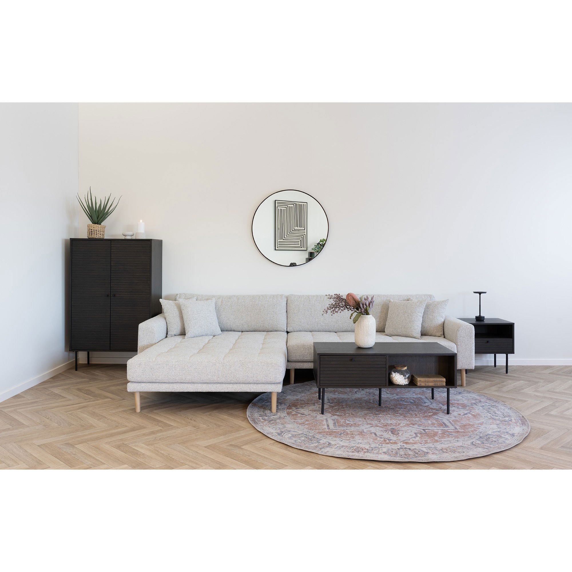 Lido Lounge Sofa - Lounge Sofa, Left in beige Melet with four pillows and nature wooden legs, HN1015