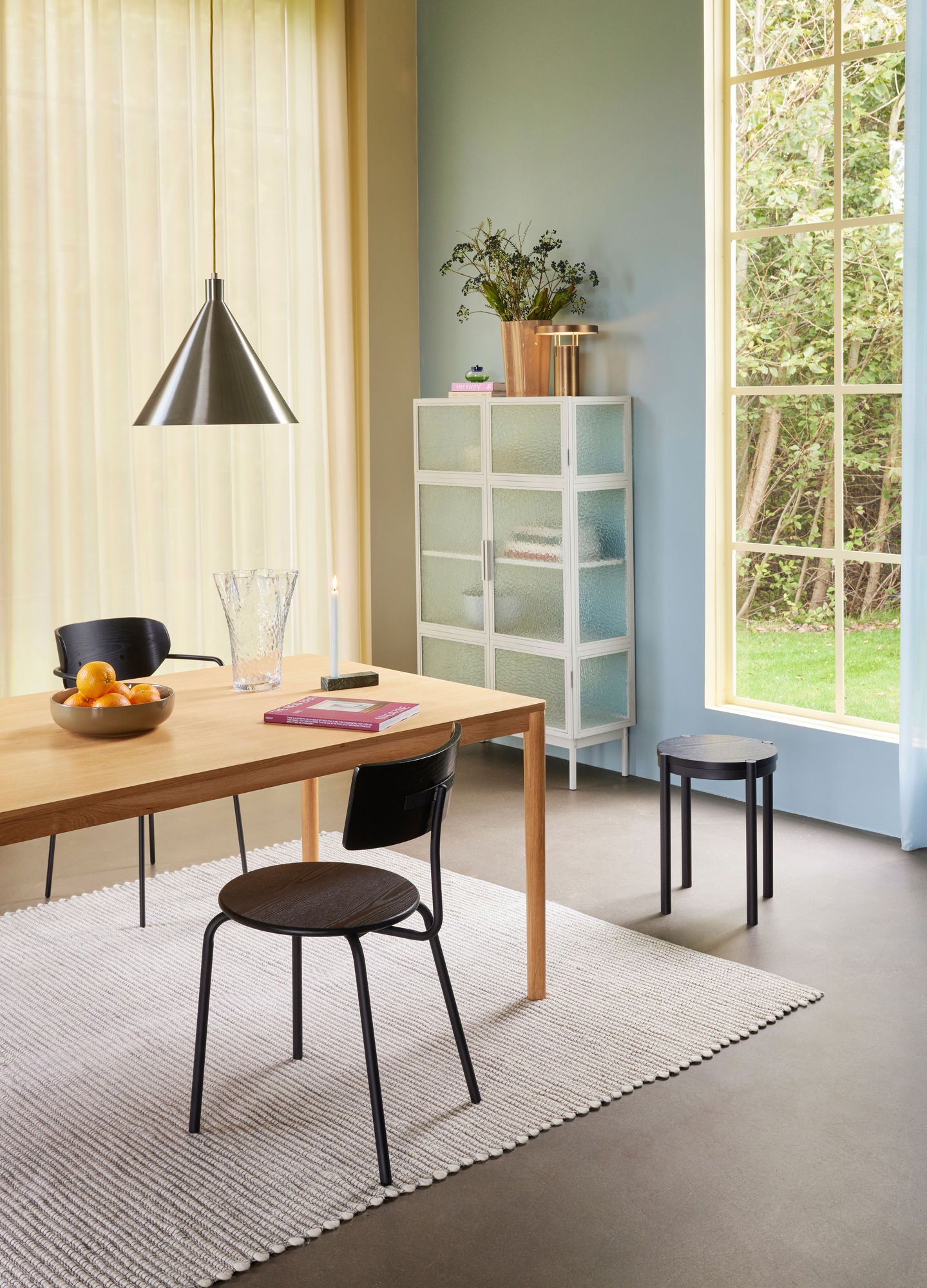 Hübsch koi dining chair black