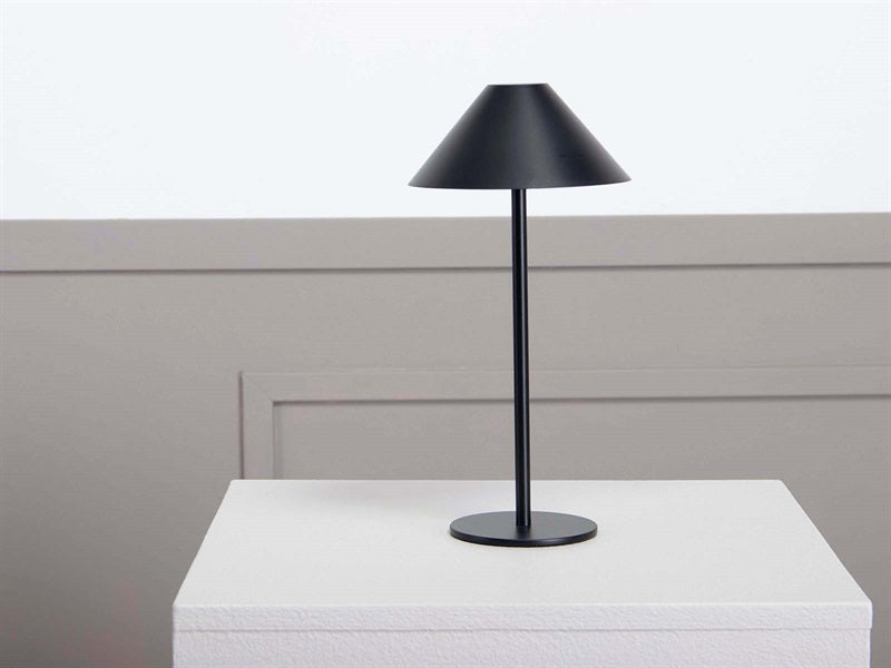Era lamp, black