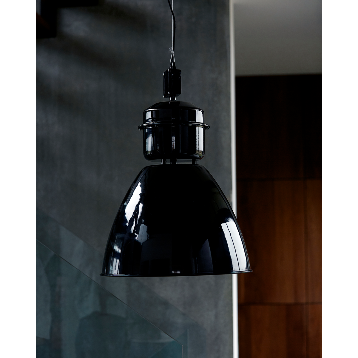 Lamp, HD volume, black