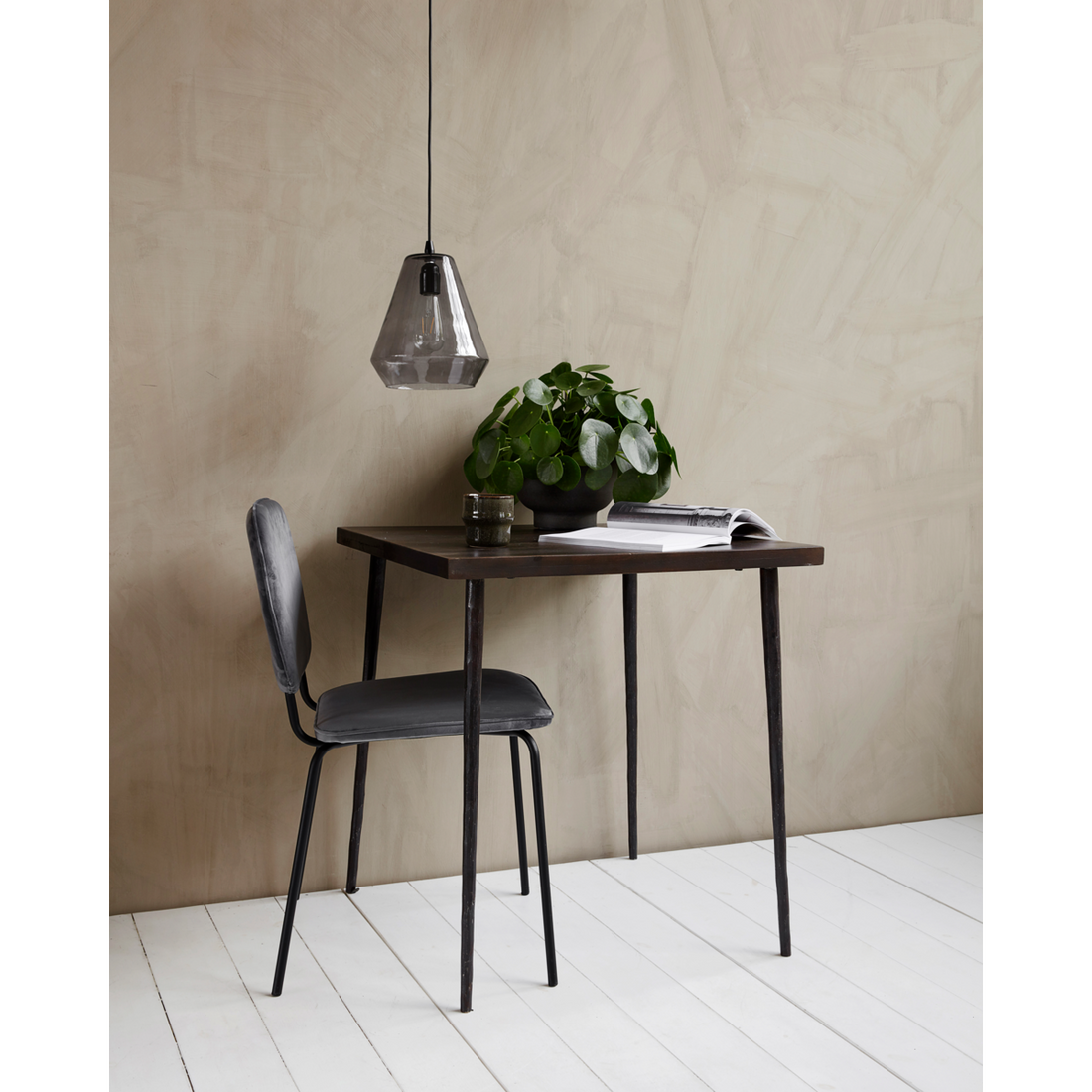 Table, HDSlated, Black Works