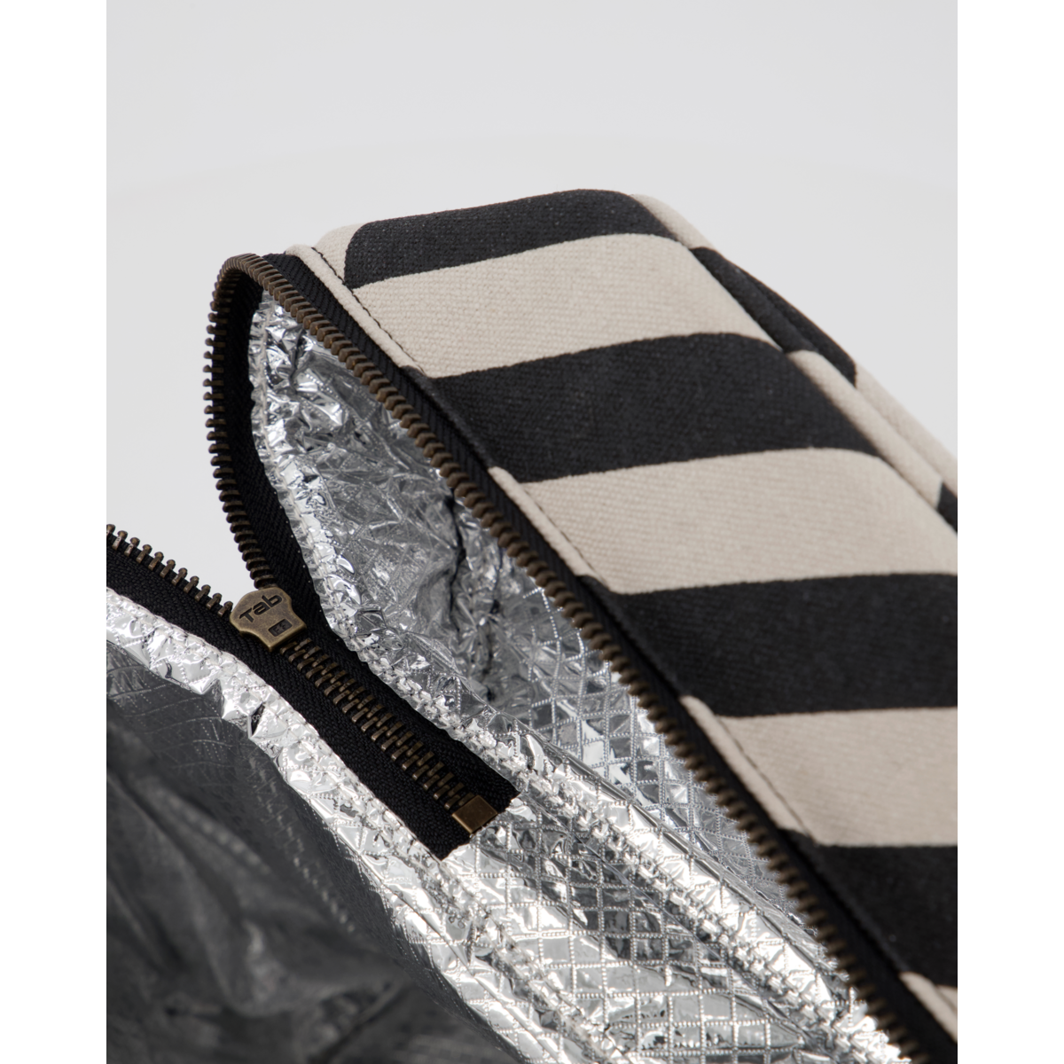 Refrigeration bag, HDATT, black; raw white