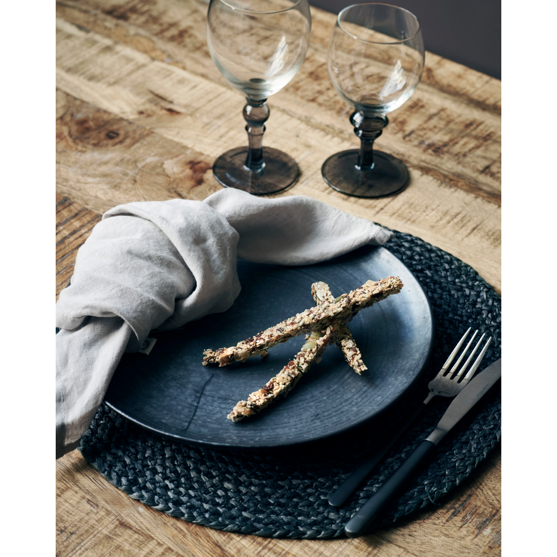 Dinner plate, Hdpion, black; brown