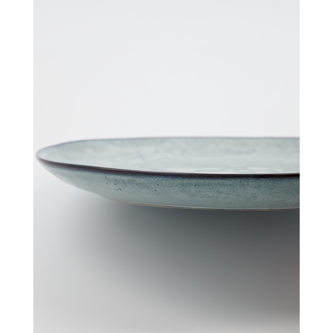 Dinner plate, hdrustic, gray; blue
