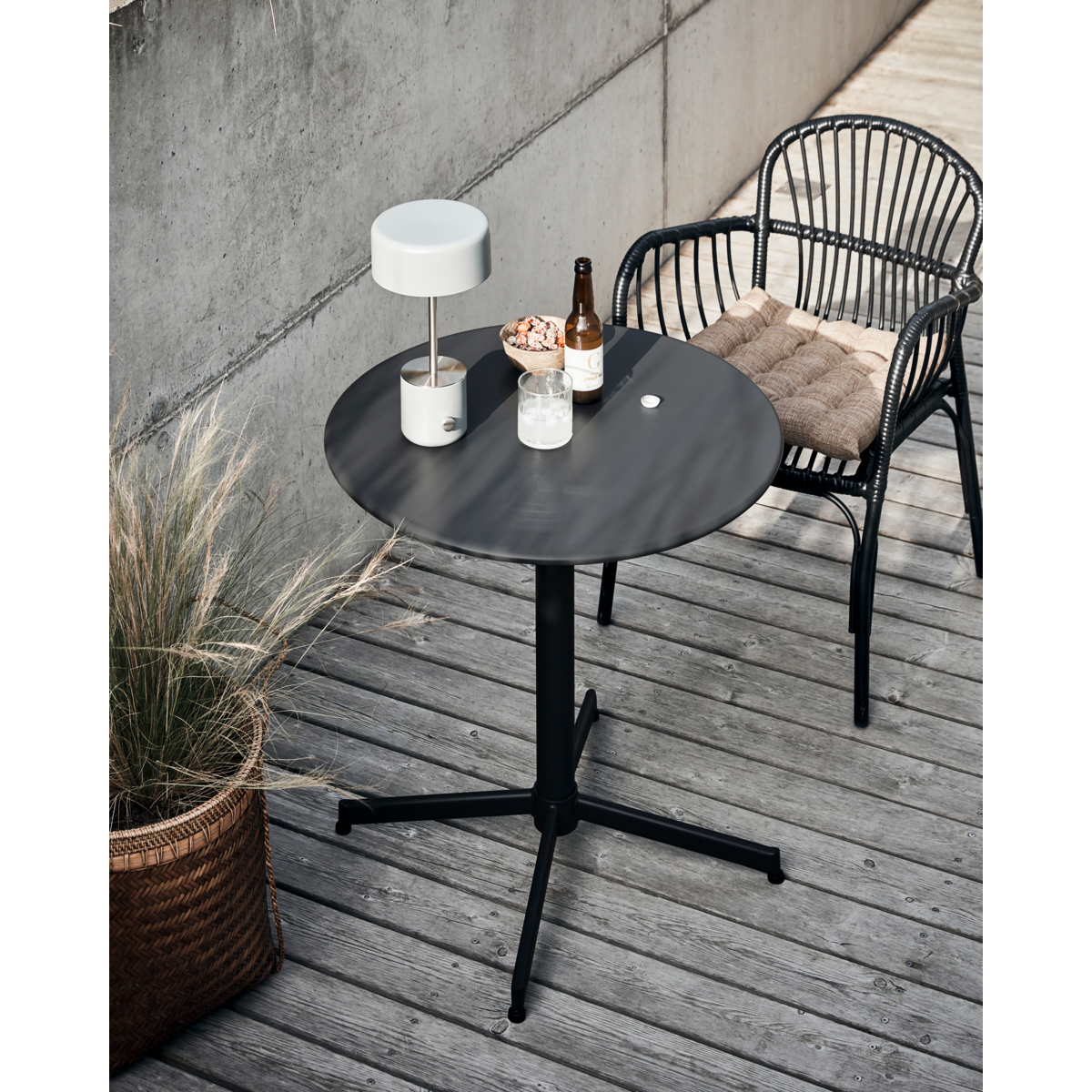 Table, Hdhelo, black