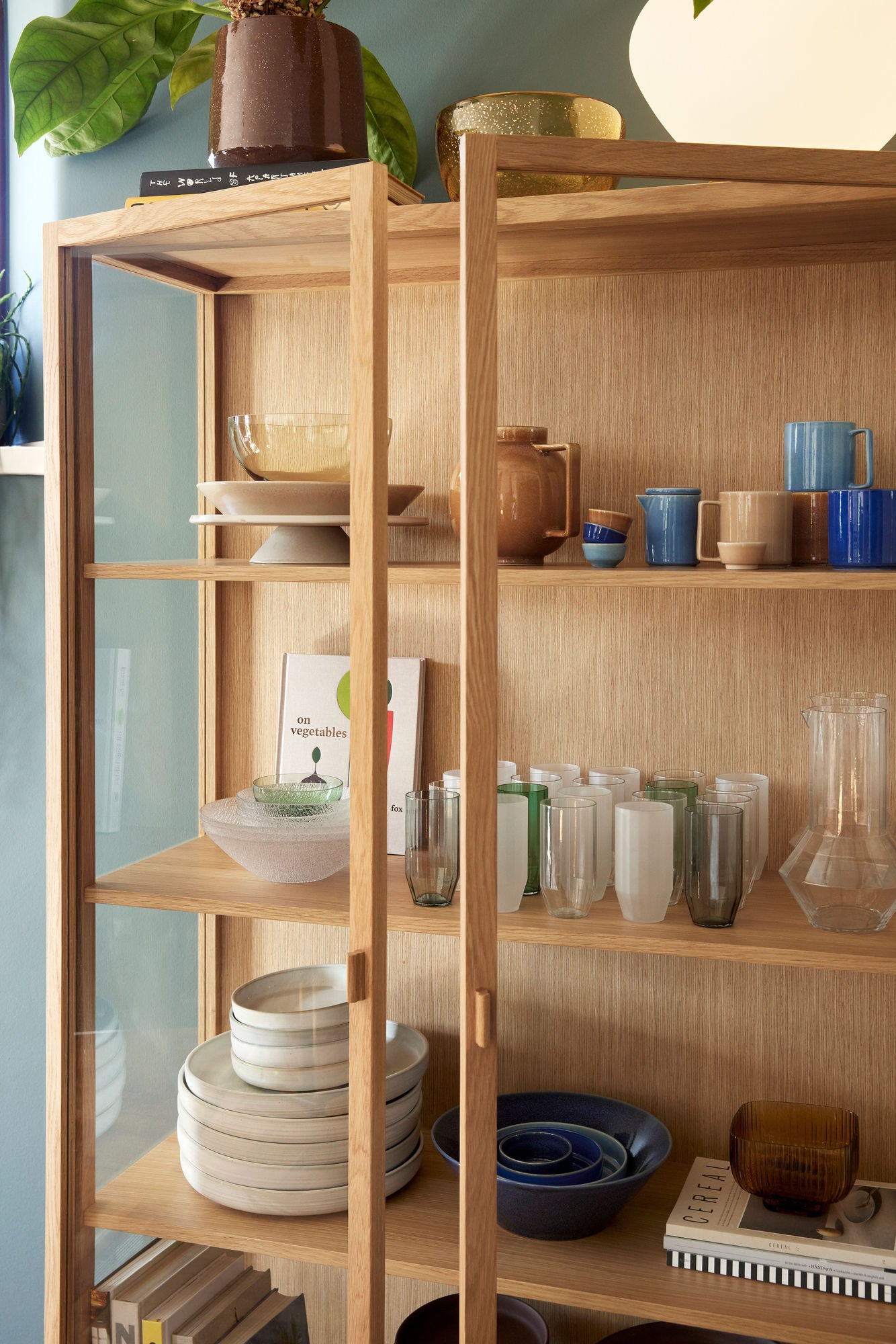 Hübsch Panorama Display Cabinet Large Natural