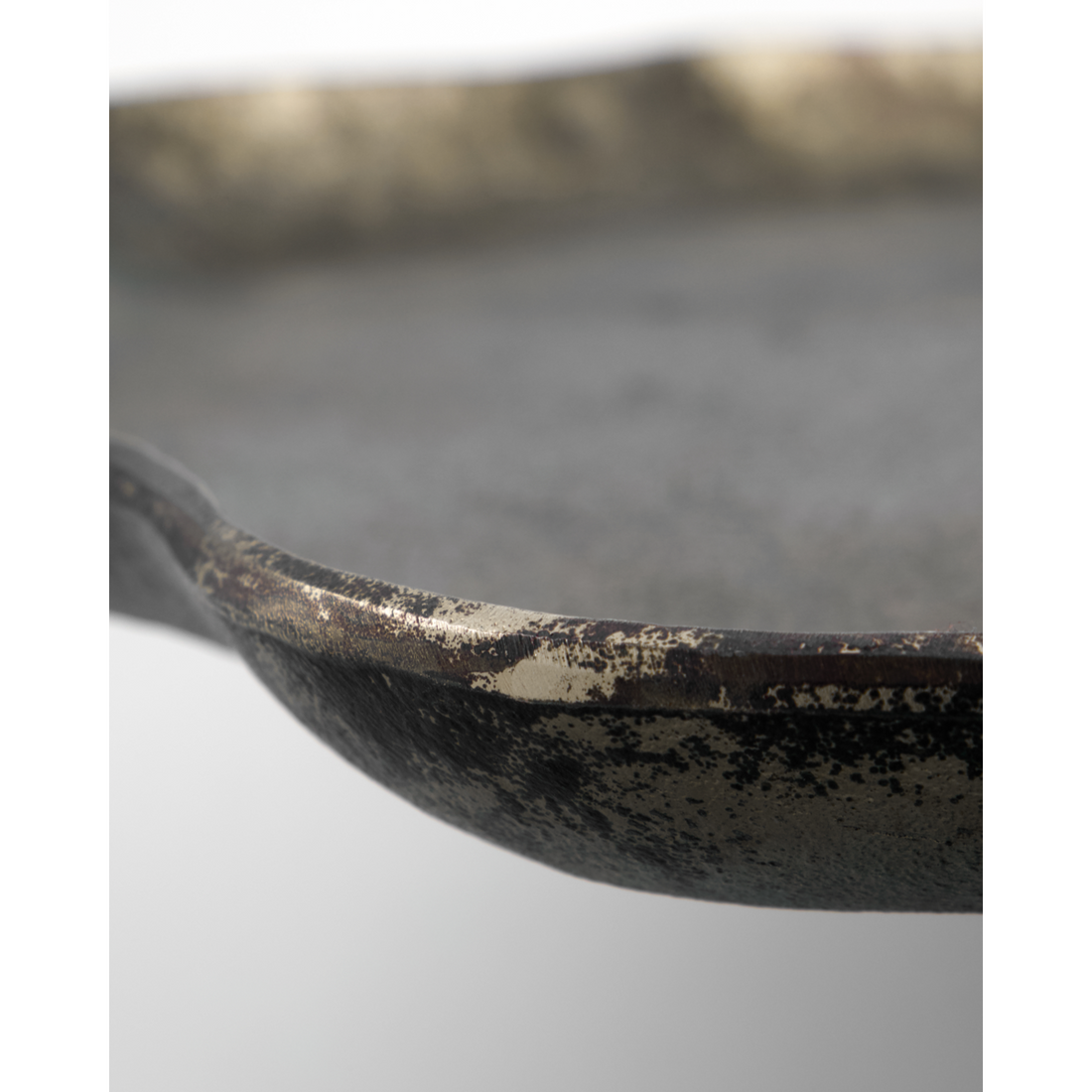 Tray, hdtalas, antique brass finish