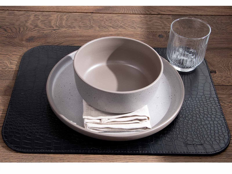 Covered Work // Black Hose Pattern PU - HARD