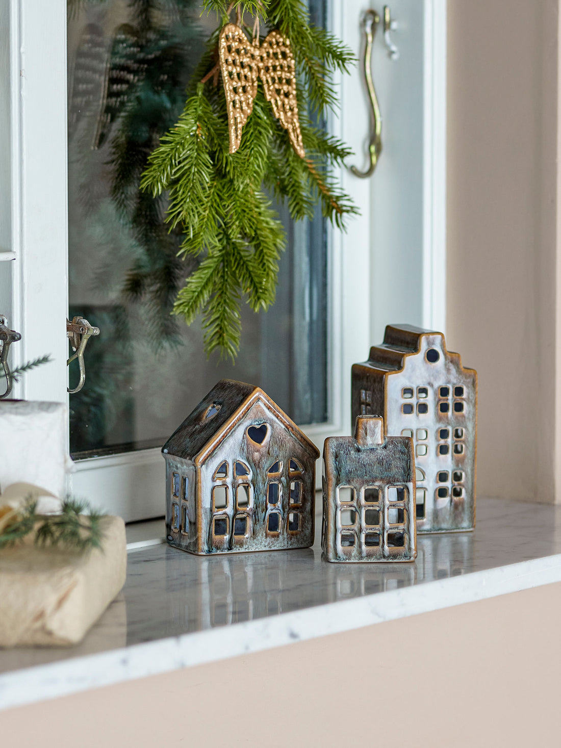 Bloomingville Kalia Lighthouse Stage, Brown, Stoneware