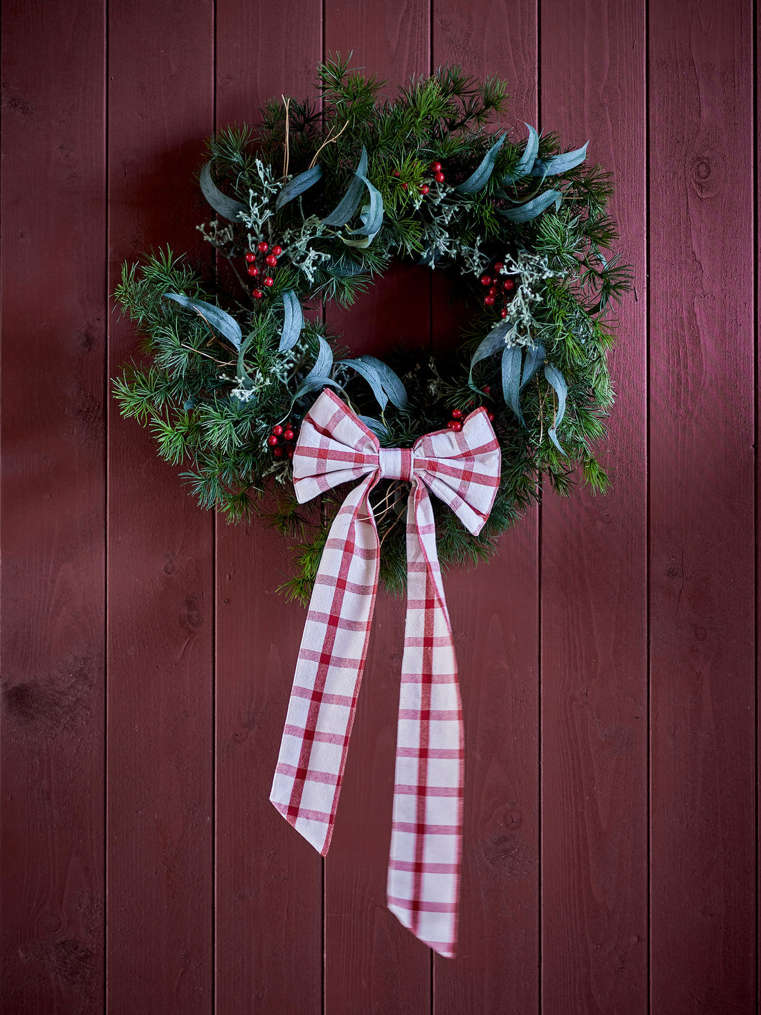 Bloomingville Pine Wreath, Green, Artificial Flowers
