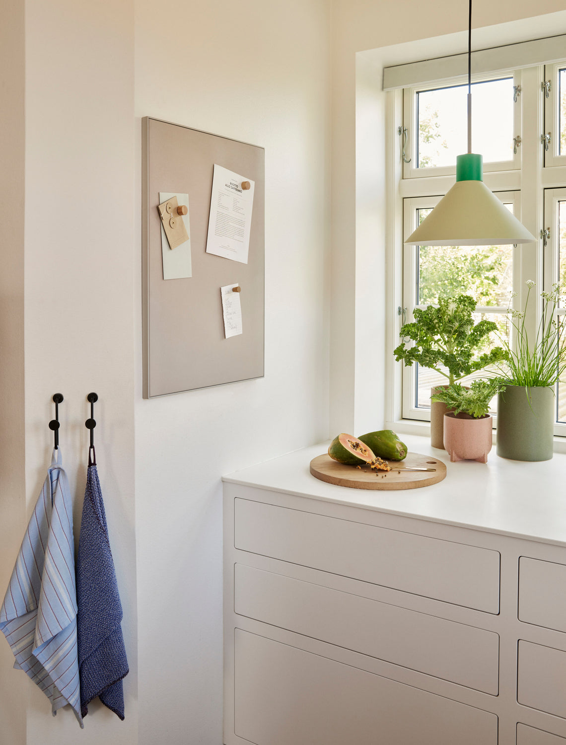 Monarch Cutting Boards Round Natural (set of 2) - ø33xh2, ø40xh2cm