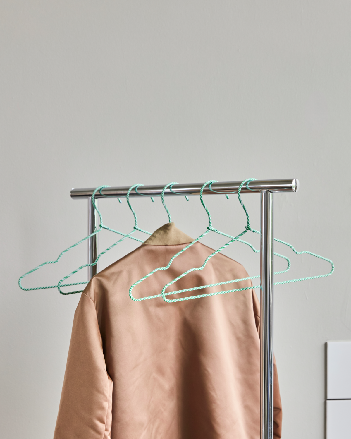 Hanger, HDWire, Green