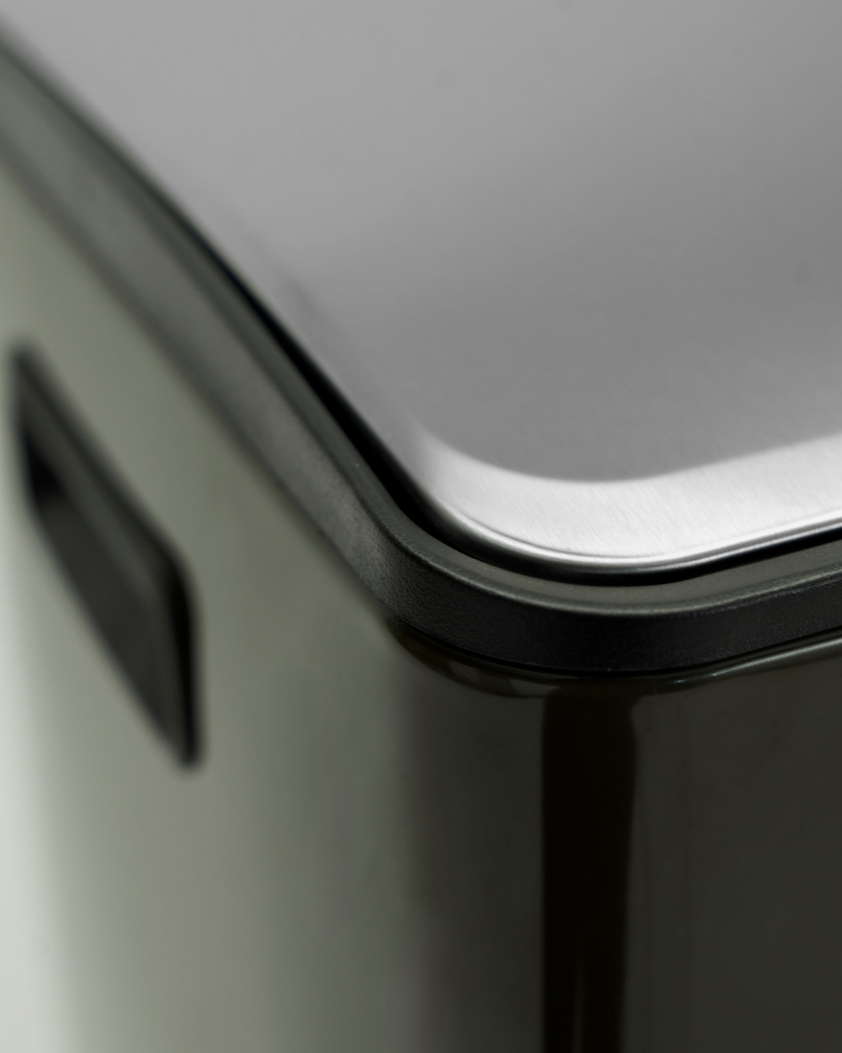 Trash can, HDBlack, Green