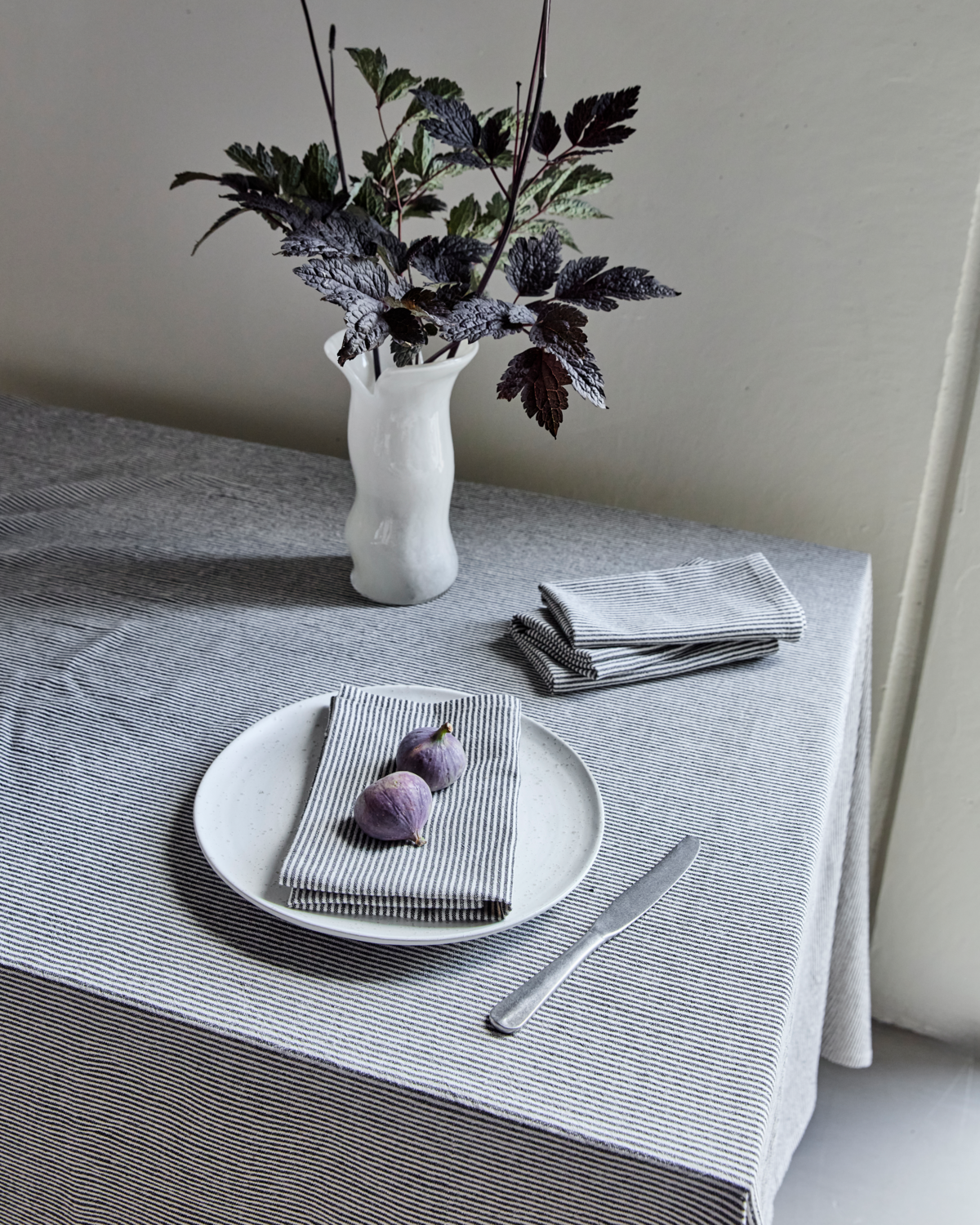 Napkins, HDBlock, Sand; Black