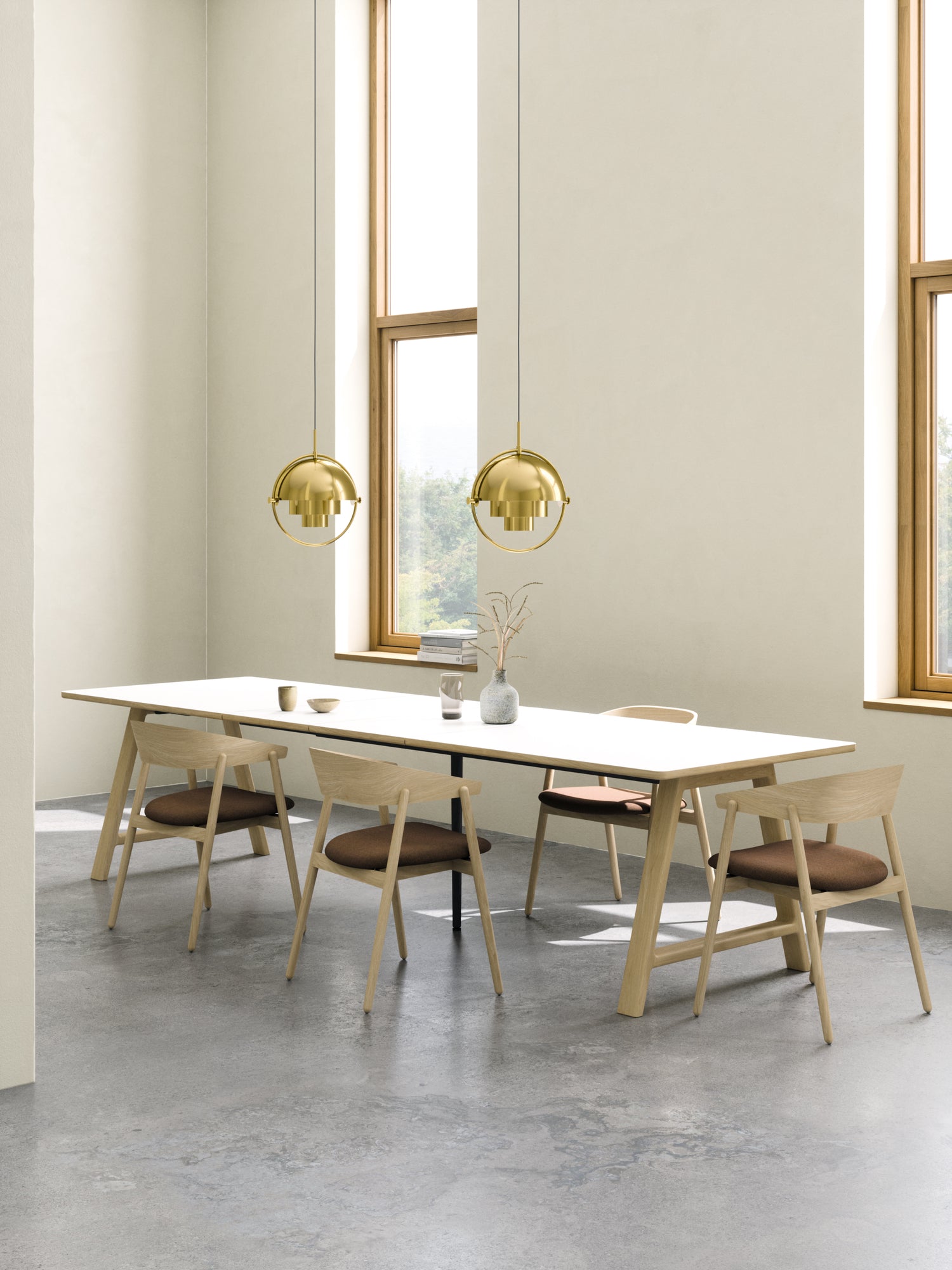 T11 pull -out table White Laminate - Mat (Crystal White)