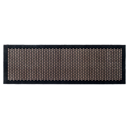 FLOOR MAT 67 x 200 CM DOTS/BLACK SAND - Tica Copenhagen - DesignGaragen.dk