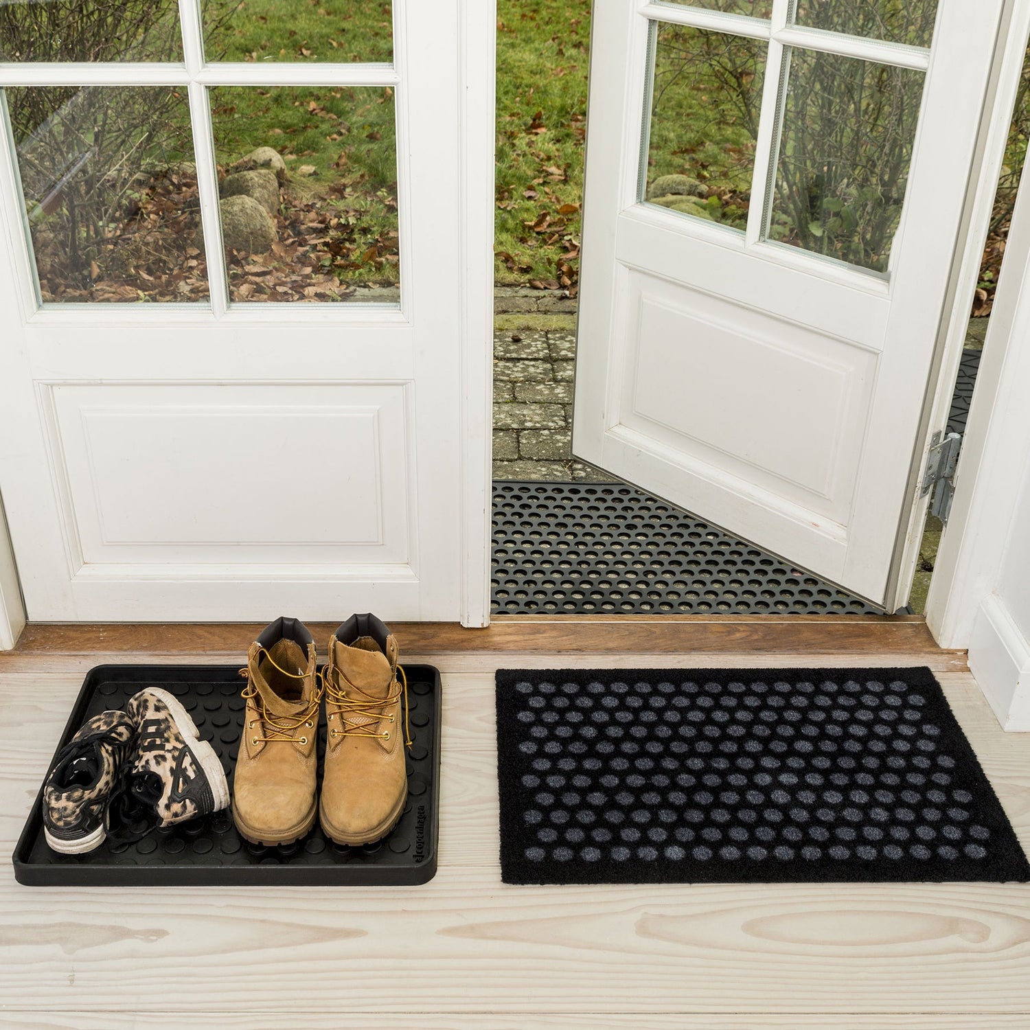 Floor mat 40 x 60 cm - Dot/Black -Grey