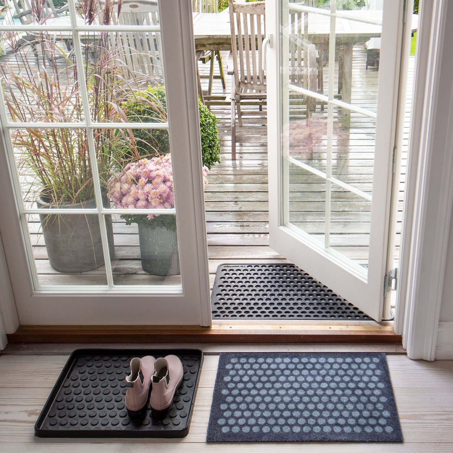 Floor mat 40 x 60 cm - dots/gray