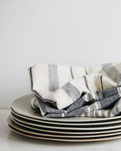 Lynx Cotton Towel - 50x70 cm - Off White/Black
