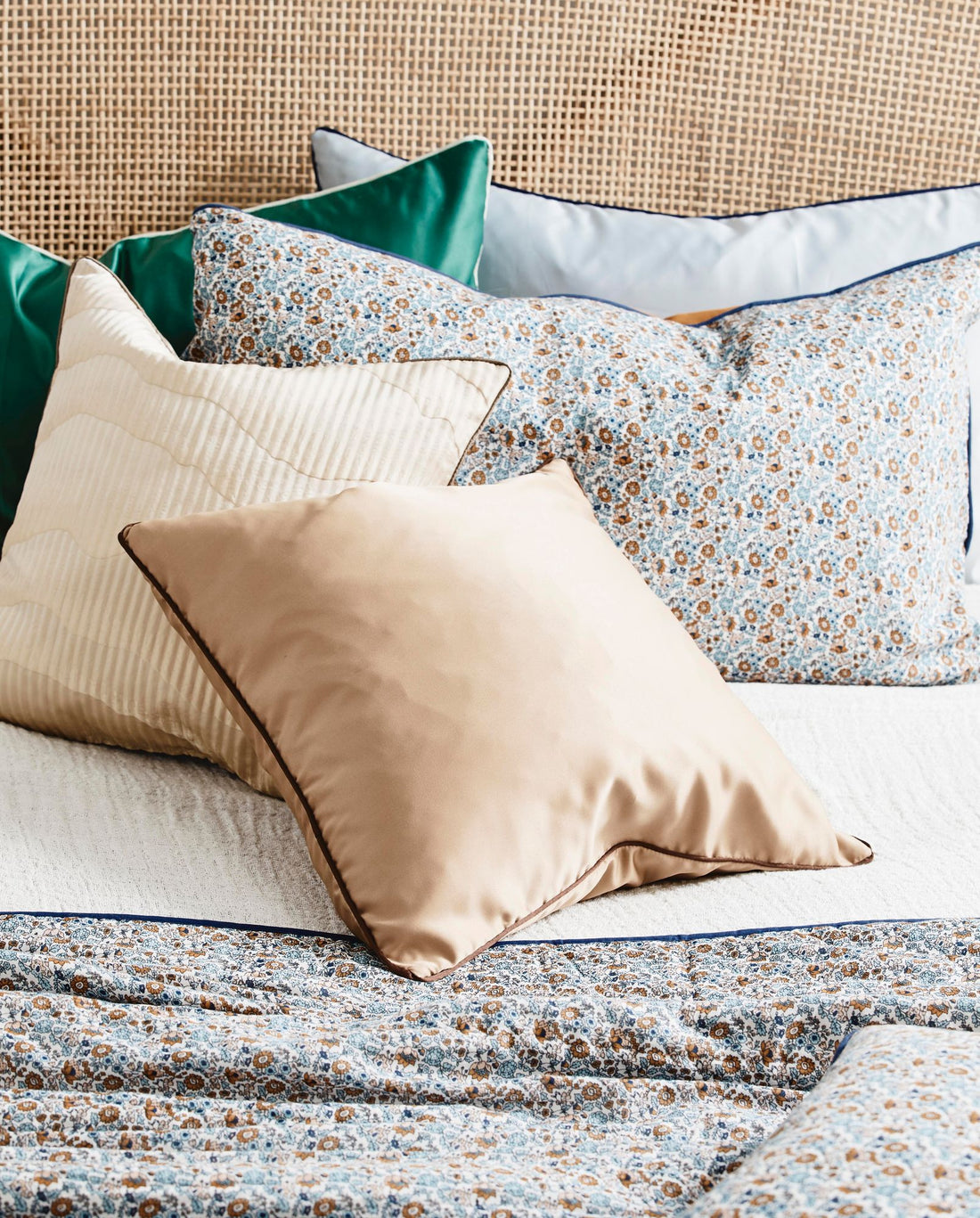 Ain pillowcases in satin - 50x50 - light brown