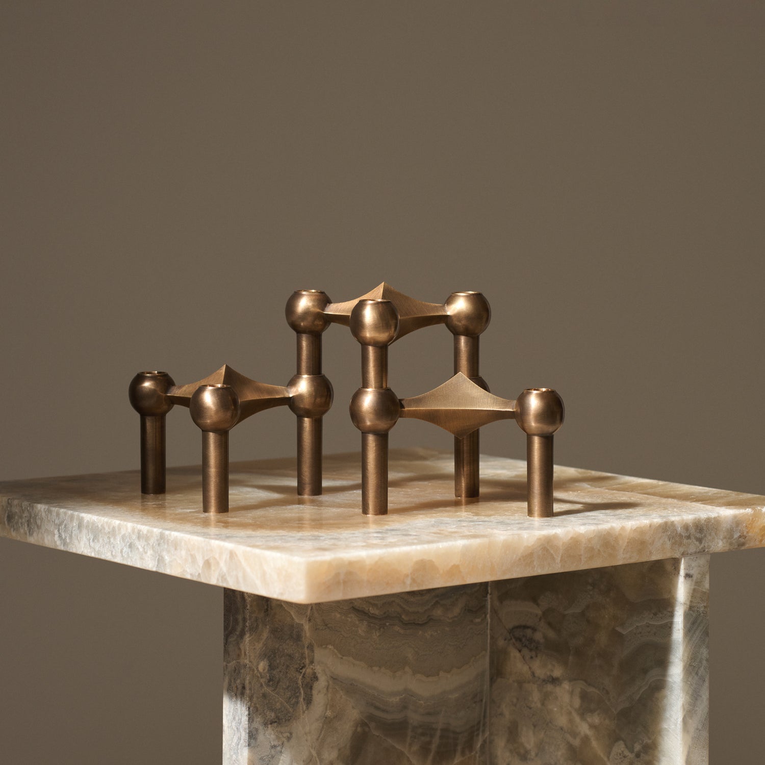 STOFF Nagel Stage, bronzed brass - STOFF - DesignGaragen.dk